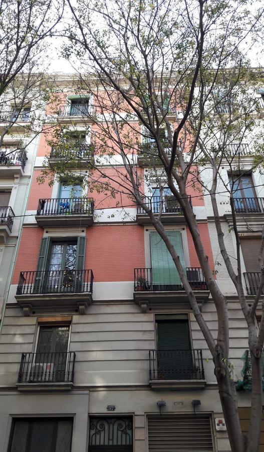 Aparteasy - Family Sant Antoni Apt. Barcelona Exterior foto