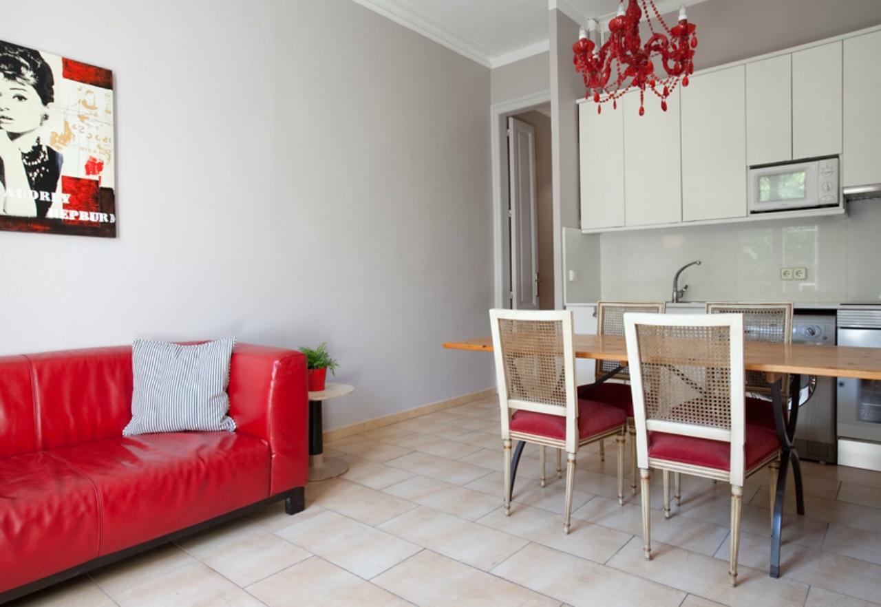 Aparteasy - Family Sant Antoni Apt. Barcelona Exterior foto